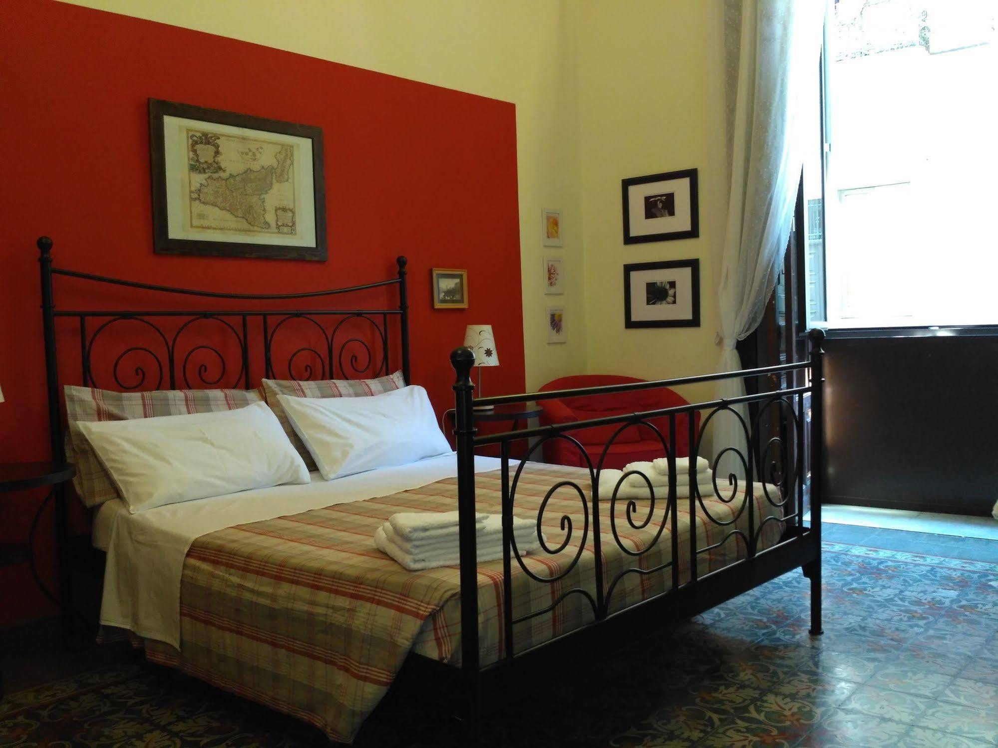 Casa Barbero Charme B&B Catania Ngoại thất bức ảnh